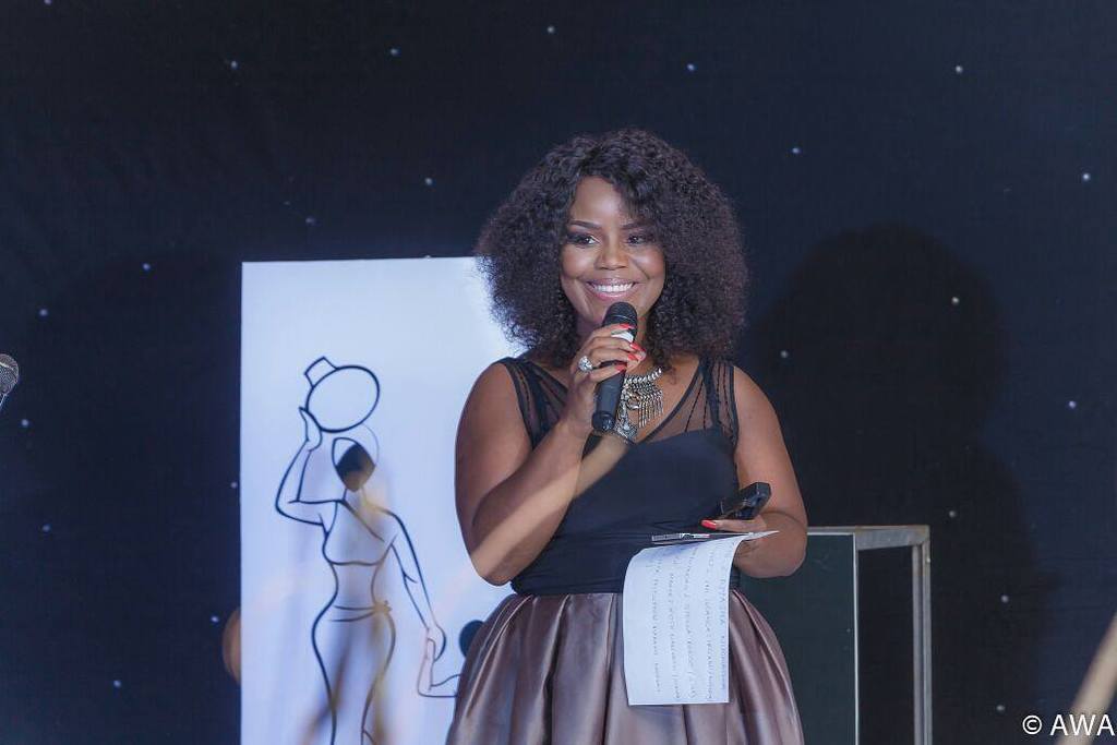 Advocate Fadzayi Mahere @zim_iron_lady presented the Community and Politics category. 
#AW… bit.ly/2gFuzYf