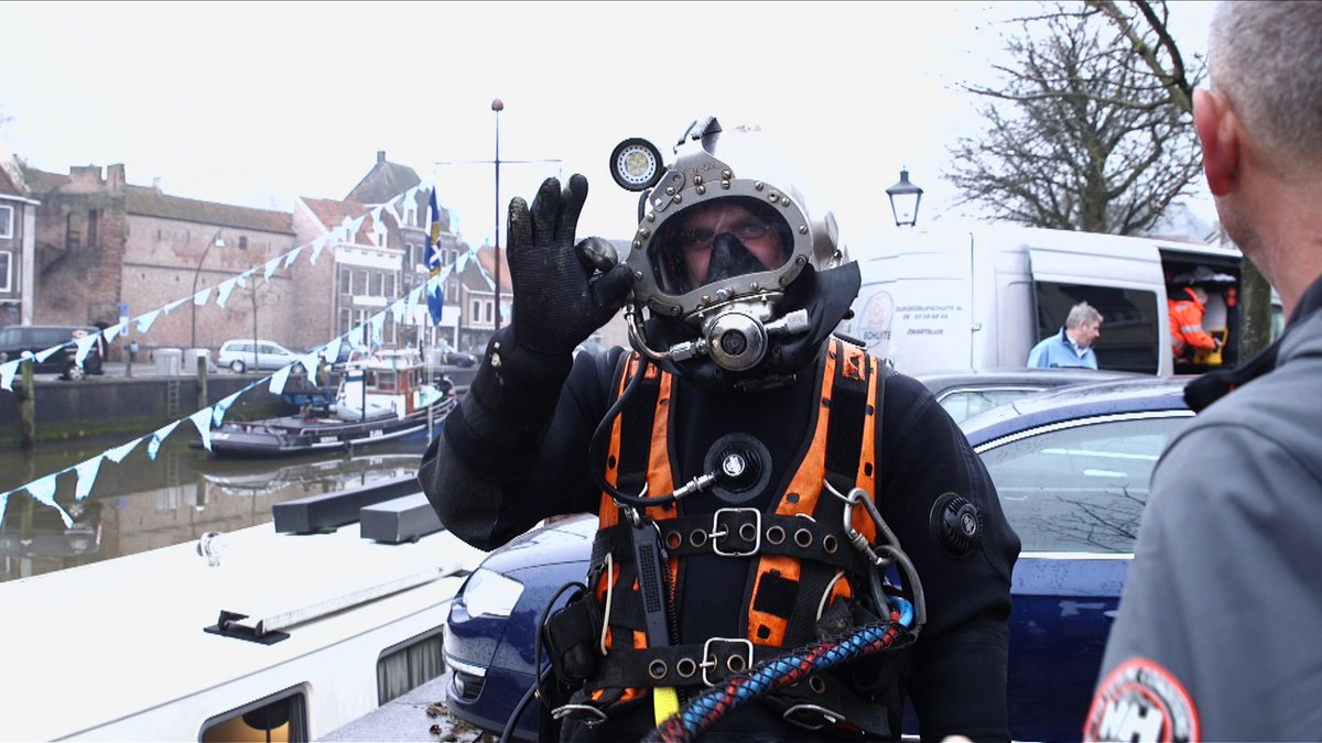 Urenlang onder water met een zicht van dertig centimeter: dat is het werk van Vincent Schutte uit Almelo. We zoeken hem op in Zwolle #TVOost