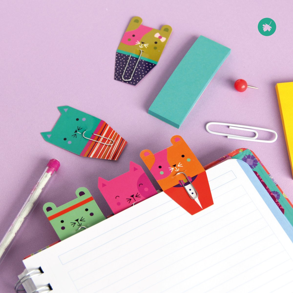 Conoce a nuestros nuevos amigos #hojas que traemos para ti!! Consíguelos en: hojas.com.co  #elregaloperfecto #hojas