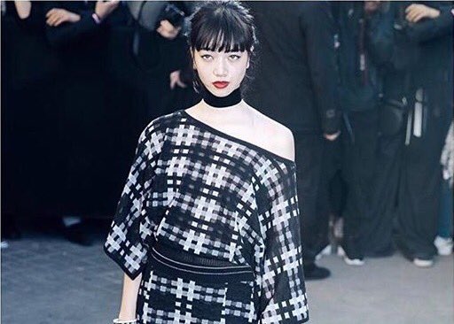 いやいやいやいやいやー
待ってください待ってください
私の美的評価基準である小松の菜奈さんの彼女風動画って今話題だけどそれってnever yang beach っていうバンドのPVだったっていうのも今知ったし、そのバンドの曲調が私のどストライクで久々にまじで毛穴開いたゾクゾクする