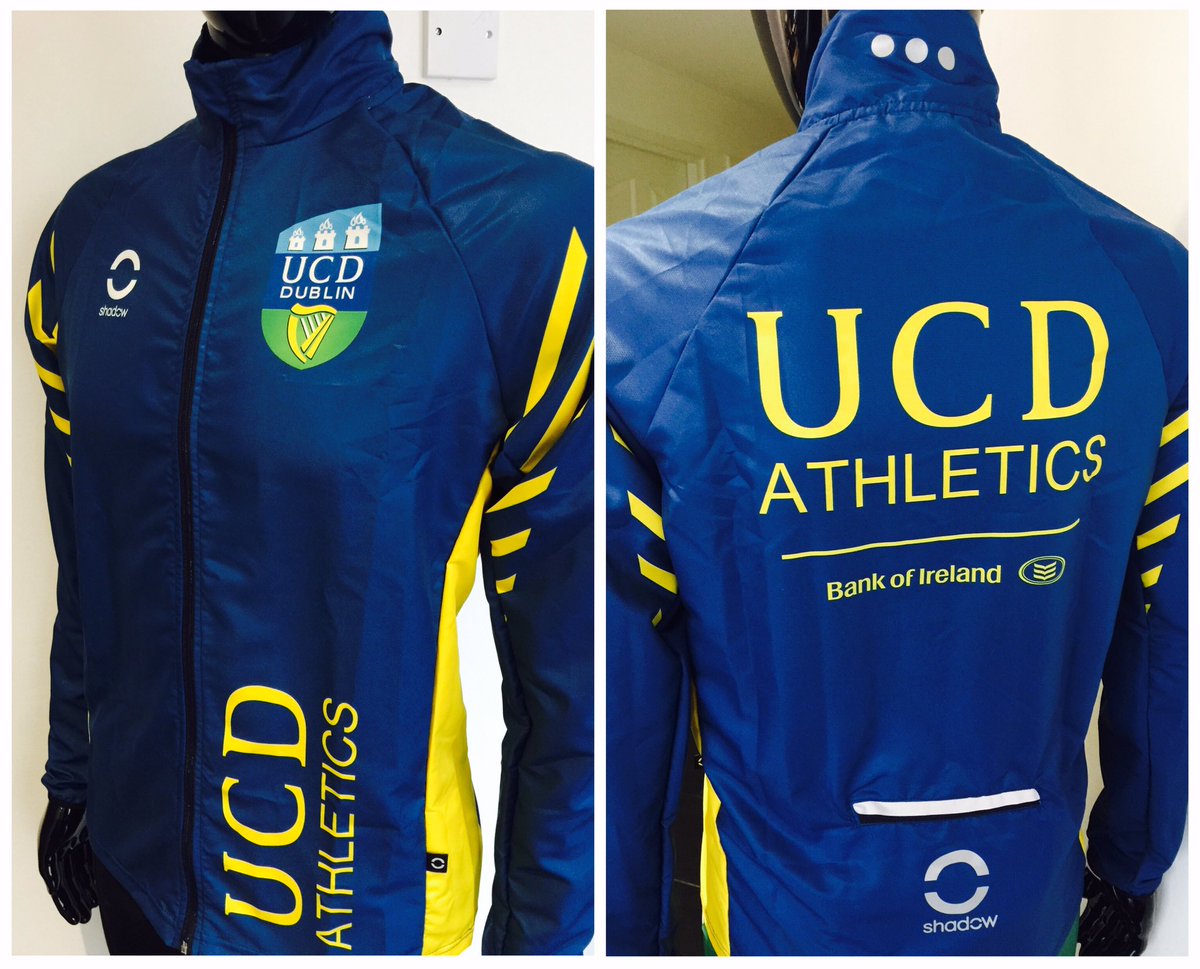 Deadly new Zero Gravity Running Jackets just in for <a href="/UCDAC_bears/">UCD Athletics Club</a> #superlight #reflective #waterresistent 👌🏻👌🏻👌🏻