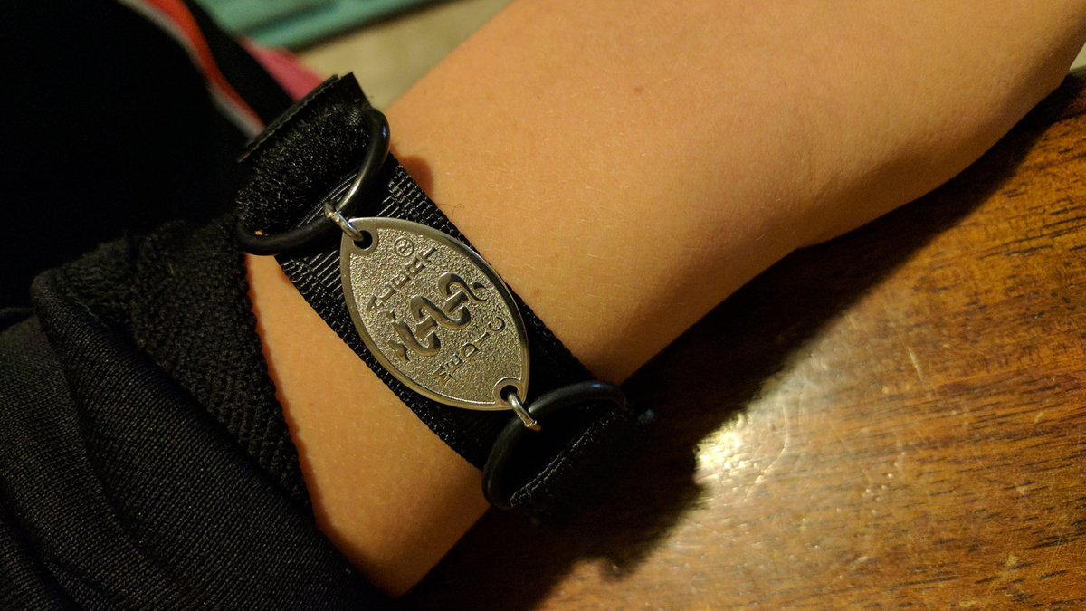 caron_shelly's tweet photo. @BonaventurePS @TVDSB @MEDIAlertCanada  Thanks for the #freebracelet #medialert #keepingkidssafe #medical #savinglives #loveit https://t.co/gsjUPuhwKf