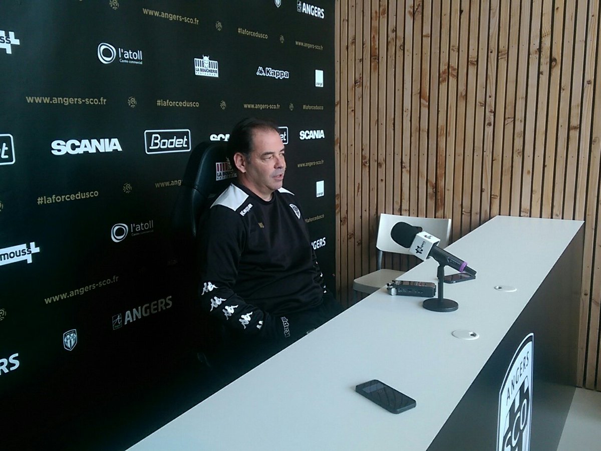 AngersSCO's tweet photo. S. Moulin: "On ne pouvait pas occulter #ASNLSCO, on s'est dit les choses et on s'est tourné sur le plus important. Le match suivant" #SCOFCN https://t.co/eq8BZHIg34