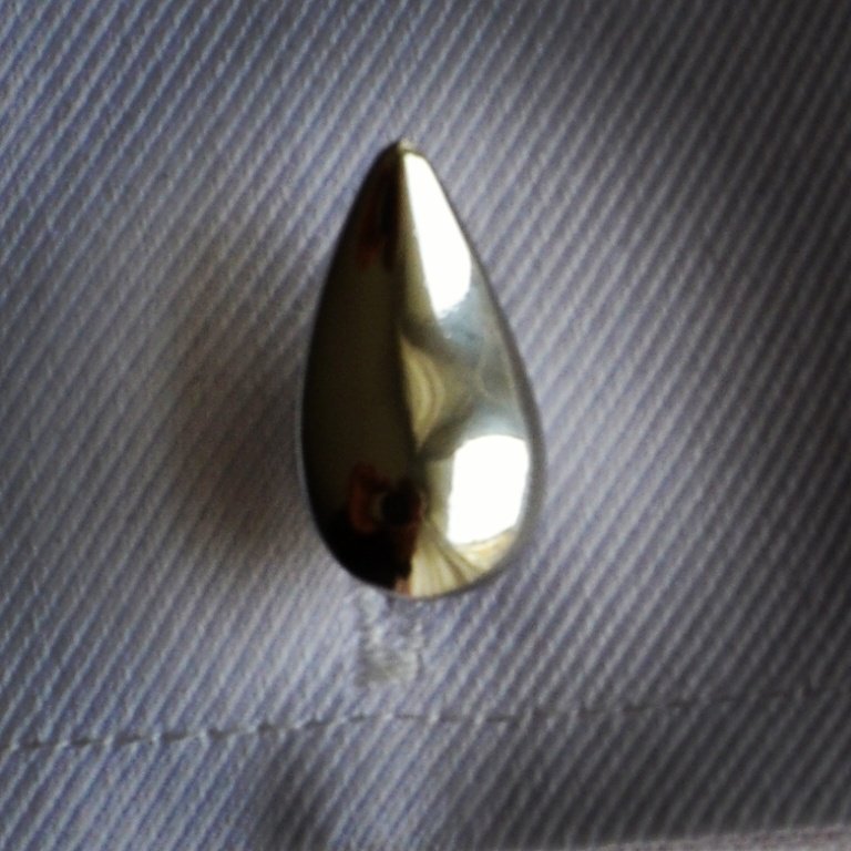 aeronets_xyz's tweet photo. The busy have no time for #tears. Lord Byron
Read - #cufflinksoftheday #quoteoftheday #quote #cufflings https://t.co/lu9csqOjOH