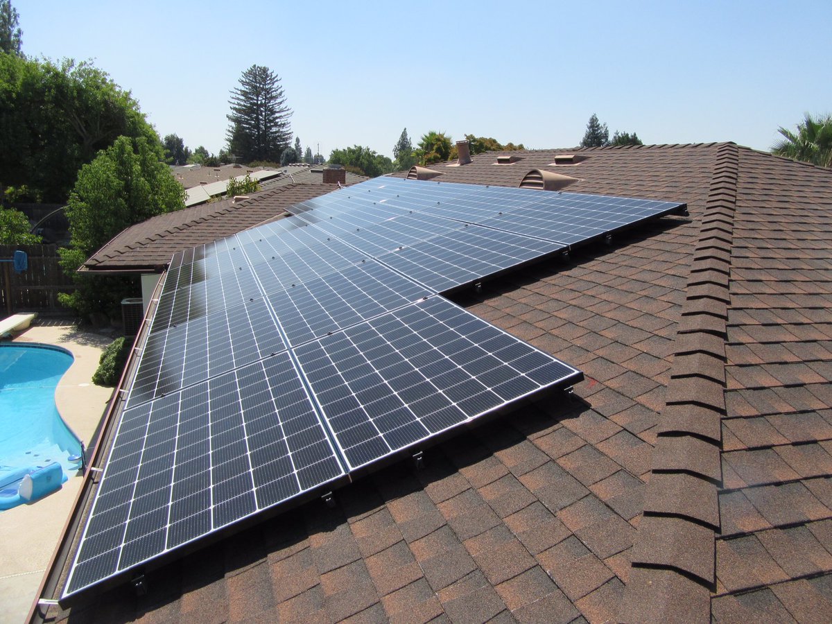 DividendNow's tweet photo. 7.68kW installed in California by our partners at #TEASolar π
#solarpower https://t.co/wP8x4SIRot