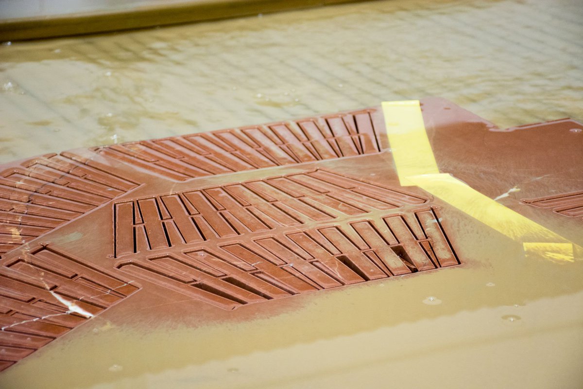 Assembling the borders and inlays in Perlina Rosata for the <a href="/LanesboroughSpa/">Lanesborough Spa</a> project. #London #luxury #architecture