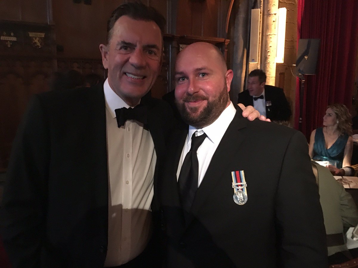 UHBCharity's tweet image. Our Patient Advocate, Dave, met a real life 'dragon'.  Great to see you at the Millies last night @DuncanBannatyne