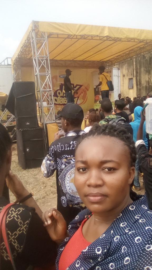 hannybliz's tweet photo. @MTNNG_Yelloooo invasion the fun is here. I repp #delsu #yelloinvasion https://t.co/l61qaCHaTe