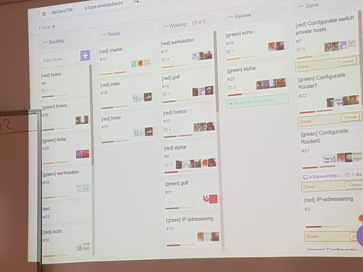 Margot_DD's tweet photo. .@bertvanvreckem  studenten #toegepasteinformatica supergoed bezig tijdens finale opdracht Systeembeheer @HoGentFBO https://t.co/Gkq6ccQxXK