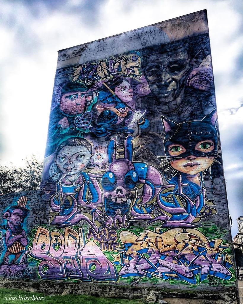 joseluisrdguez's tweet photo. #iphonephotography Fantasy galore / Cuéntame un cuento 🙄🙃🔍 #campoviejowalls #igers #ig_spa… https://t.co/H4oBG3J0JL https://t.co/LYKn3kpbSs