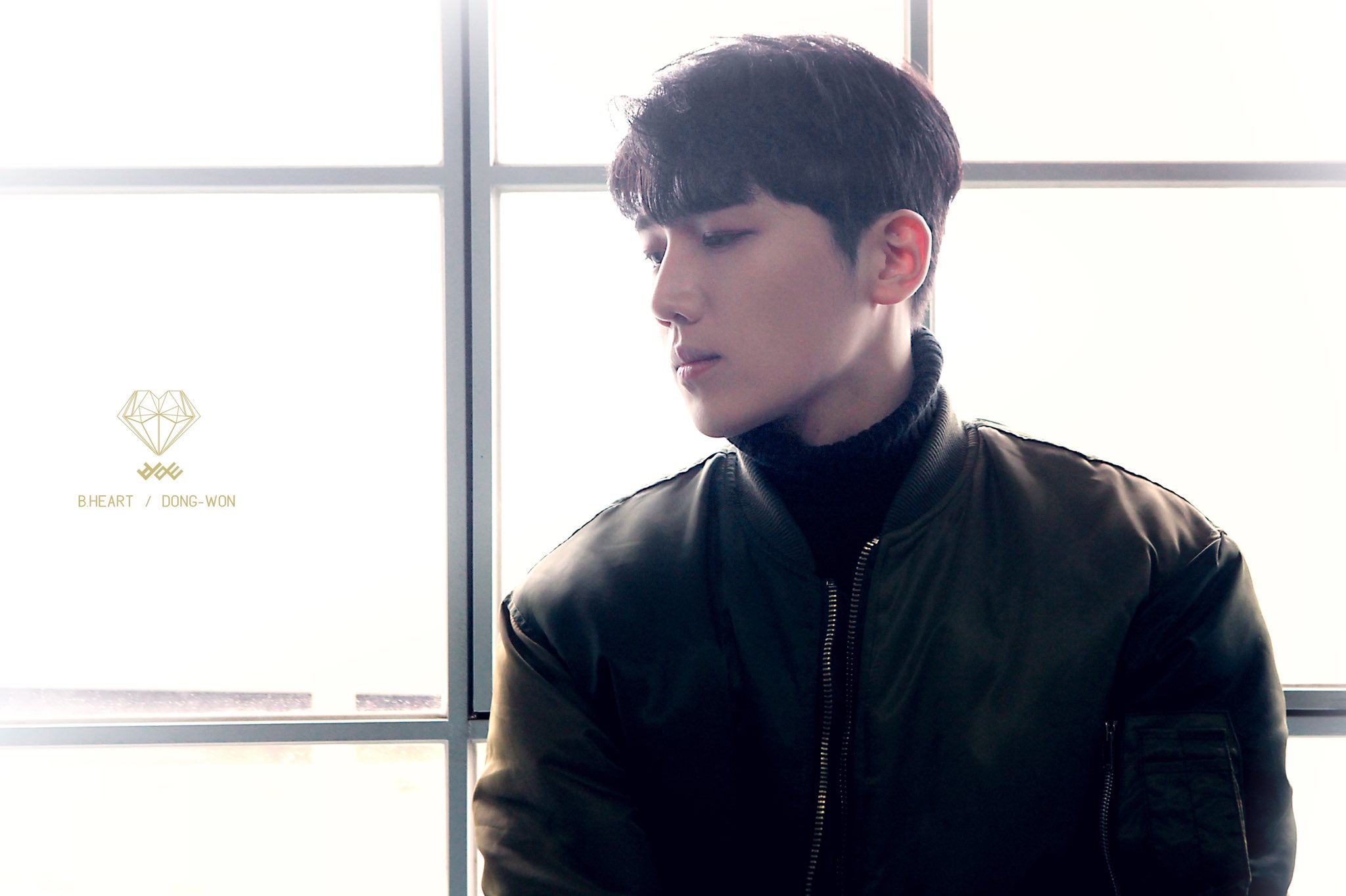 CzuVBMeUAAAuvWY.jpg:orig