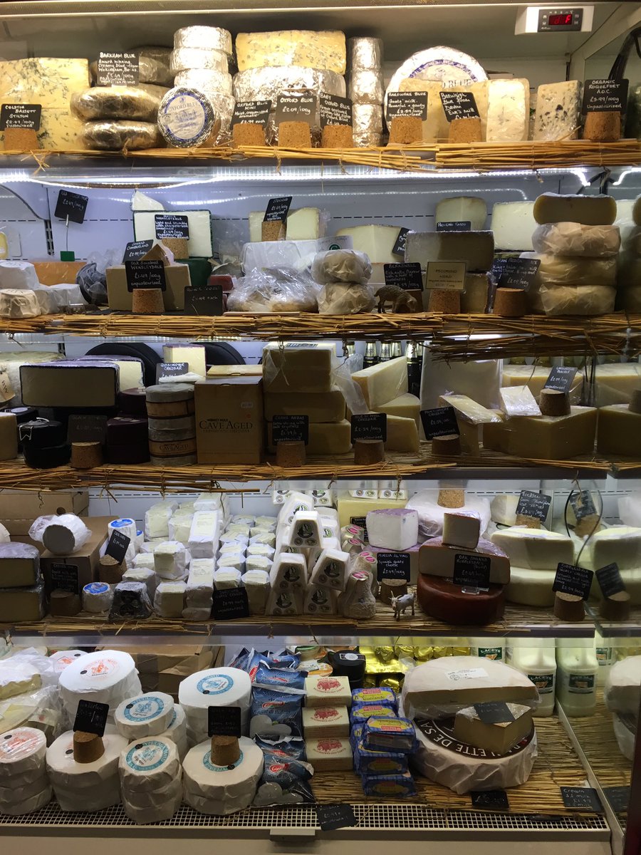 Loving the cheese fridge <a href="/granarydeli/">The Granary Deli</a> #ChristmasCheese perfectly displayed by expert curators!