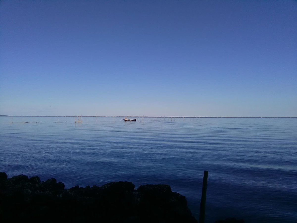 viaggiarepuglia's tweet photo. Un posto ricco di fascino e cultura che scopriremo con @Mat_destination @TheCutielicious ed @EDTlibri
#Lakeat #inPuglia365 #WeAreinPuglia https://t.co/jNdpHZZ7IZ