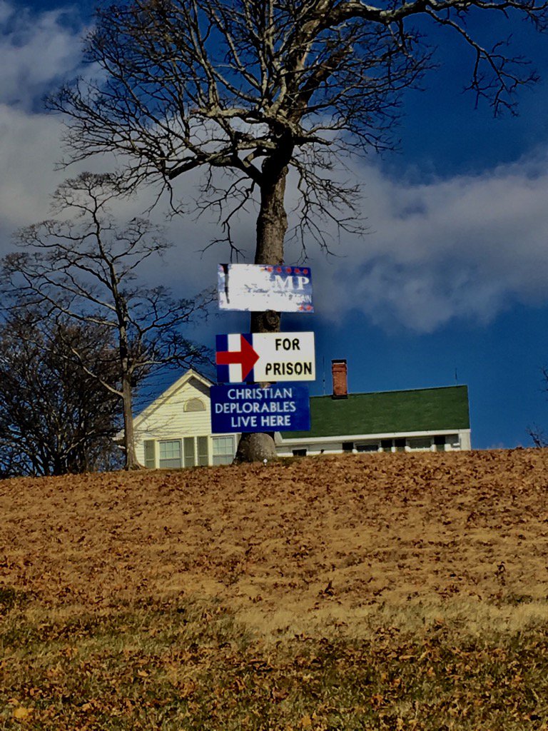 Rawbin's tweet image. Gross.