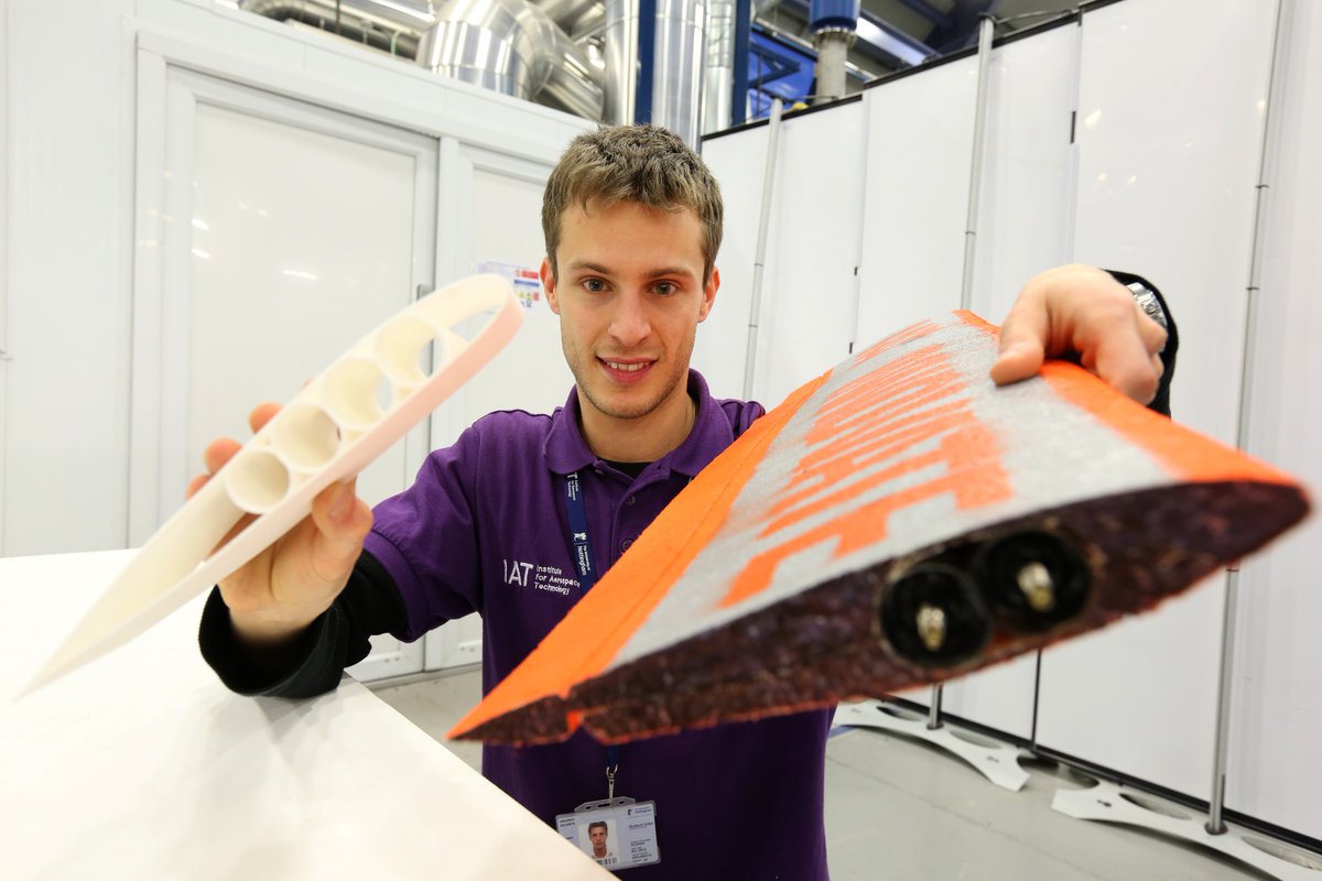 UoNAerospace's tweet photo. If you attended our IAT Showcase event 2016 please share your feedback with us: https://t.co/zFh6n9sKz1 https://t.co/KZQe7Em4Gn