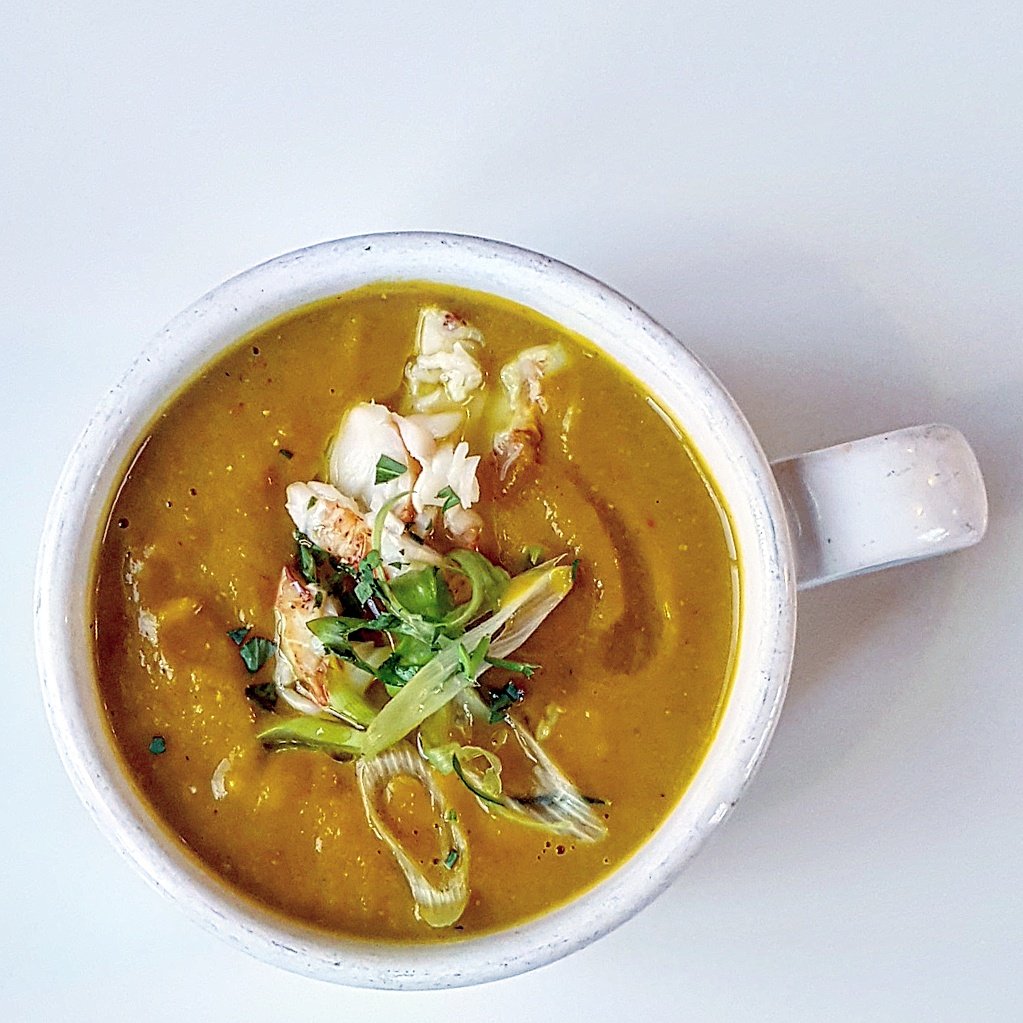 Yesterday's perfect bowl of soup! 🍲❄ #foodporn #lobster #soup <a href="/FishBarChicago/">Fish Bar</a> <a href="/InfatuationCHI/">Infatuation Chicago</a> <a href="/bestfoodchicago/">CHI's @BestFoodFeed</a> 🐟