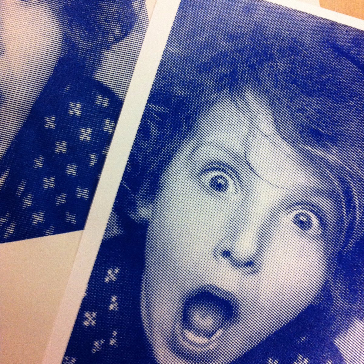 fitzclair's tweet image. Experimenting with #halftone today @leigh_hackspace. 
#screenprinting #printisntdead #PRINTING