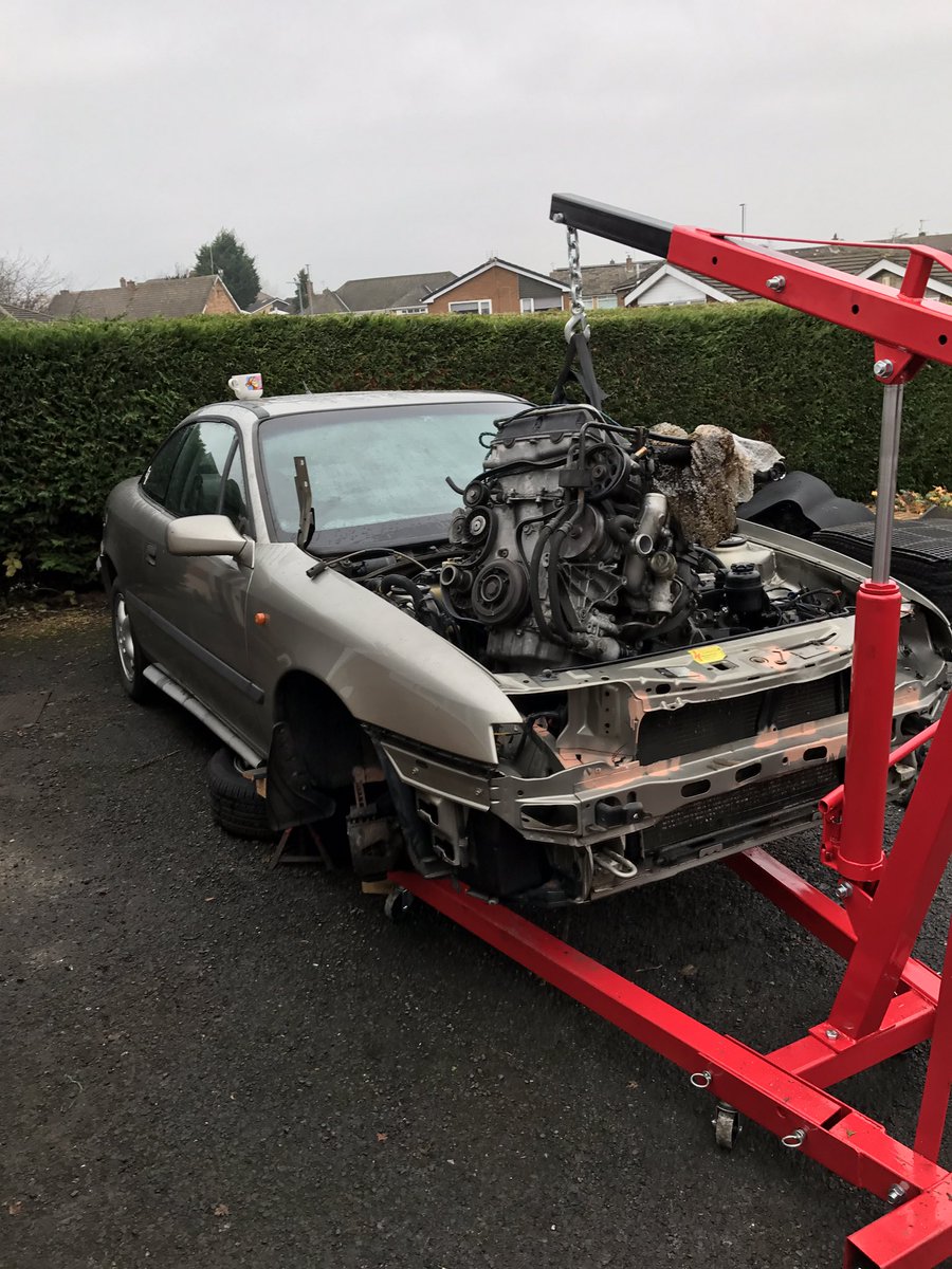 wrightson_jon's tweet image. Aaannnnddd the new heart is in and mounted up! #projectcar #engineswap #calibra #b204
