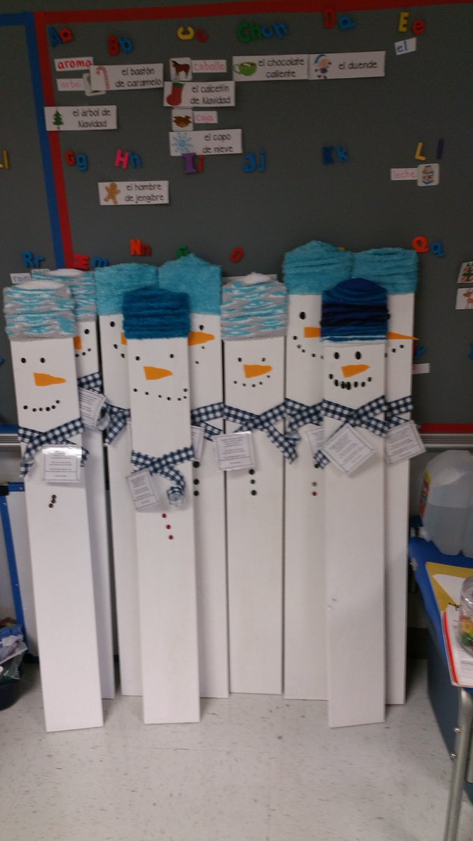 pramirezhles's tweet photo. THANK YOU @HomeDepot Marble Falls for donating plywood so our students could study measurement &amp; make these super cute snowmen! #HLEInspire https://t.co/hH3S5TpKth