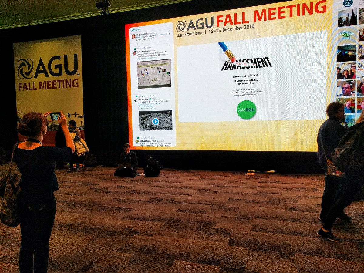 marsninja's tweet image. Tweeting about someone tweeting about the #AGU16 Twitter feed. #tweetception