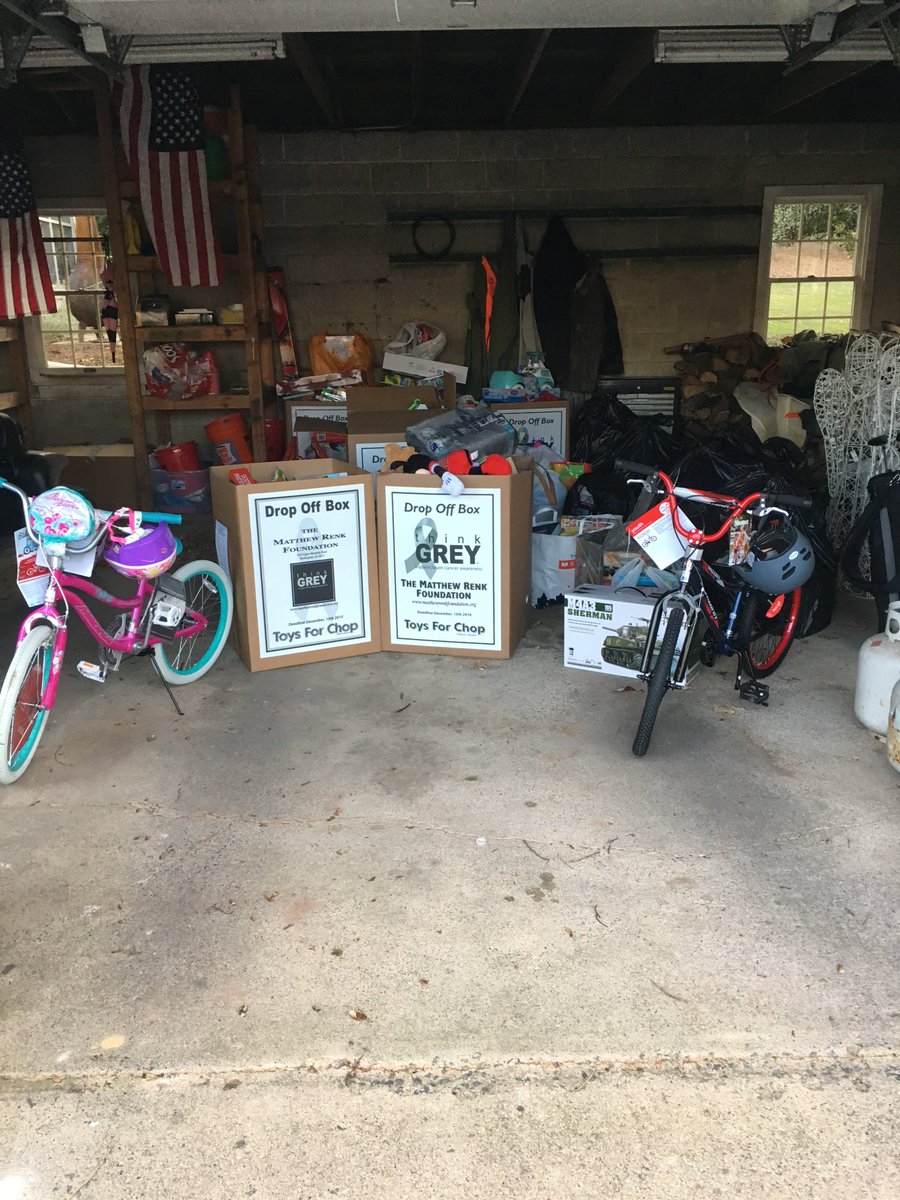 lookawaygc's tweet photo. Thanks to the PAGCS and our local community for making the Toys for Chop Toy Drive a success. Bringing smiles to sick kids faces #PAGCS https://t.co/A98ixQ8X88
