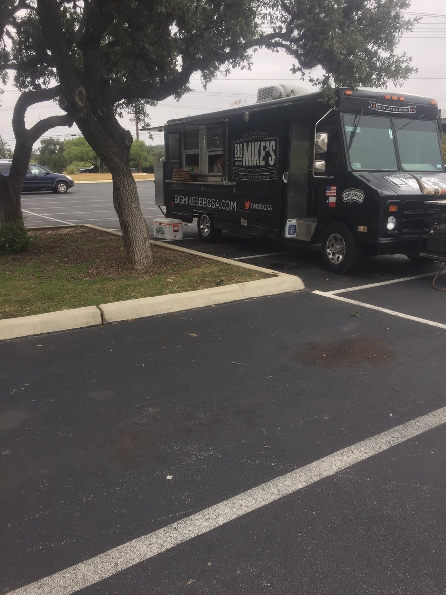BIG MIKE'S BBQ tweet media