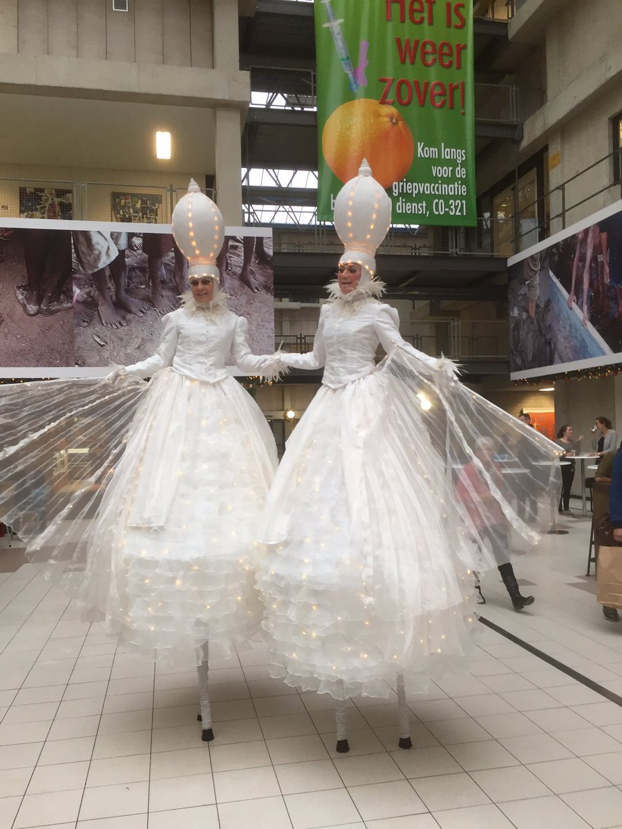 _Present2Day's tweet image. Kerstmarkt in het AMC!