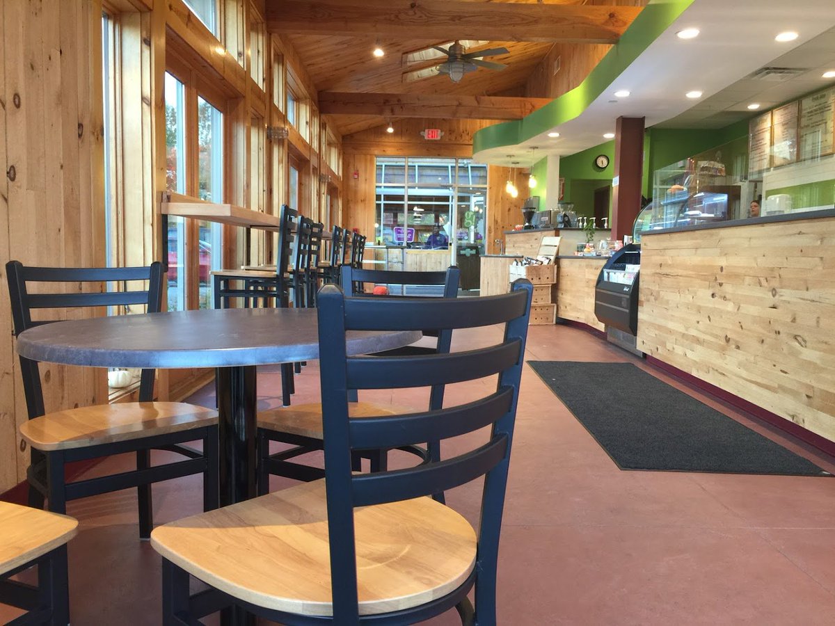 HaveItSooGood's tweet photo. Make the most of your Thursday by dining with us here at SooGood! #HaveItSooGood https://t.co/IK3gJ0gNAO