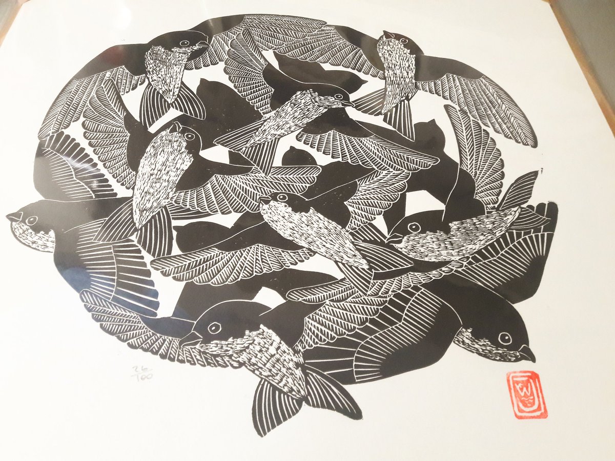 Really taken by this gorgeous large print at @EASTENDPRINTS today by <a href="/INKONKprint/">Inkonk</a> #birdsofafeather #linocut