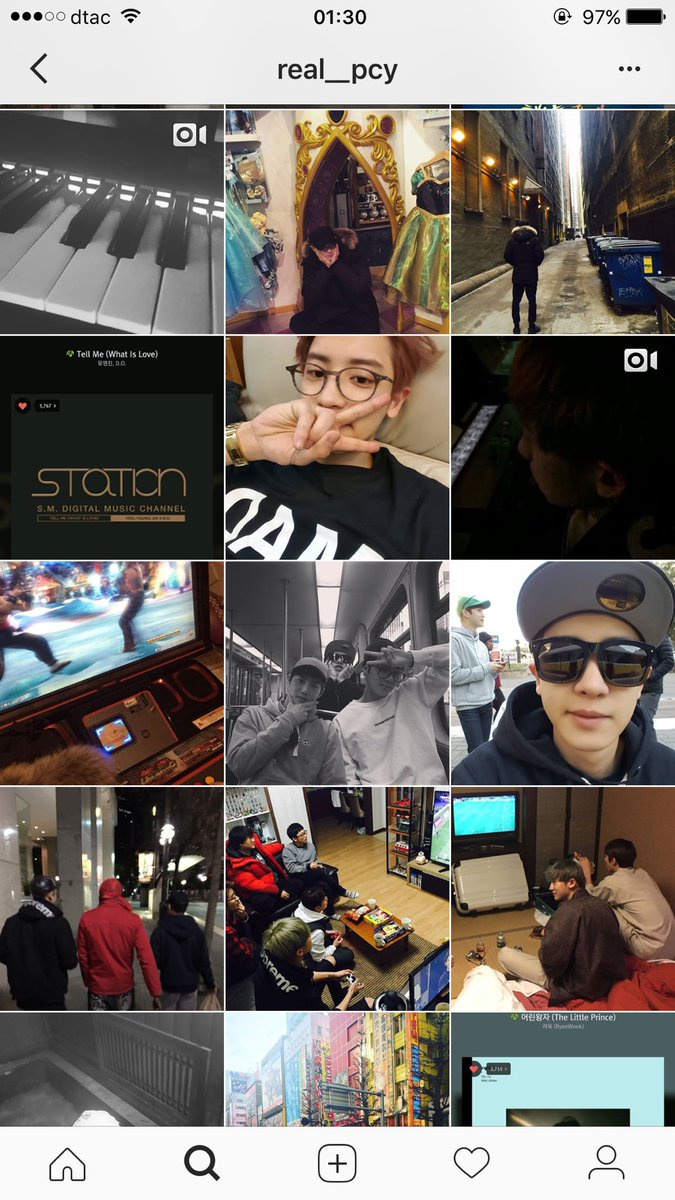 minesaowalak's tweet photo. ไอจีชานยอล...คือไอจีศิลปินโดยแท้จริง มีความติส มีความหลายมิติ และมีความเยอะแยะไปหมด พี่เขาเป็นนักกิจกรรมตัวยง เที่ยว กิน แต่งเพลง เล่นเกมส์ https://t.co/Trgpme3TTY