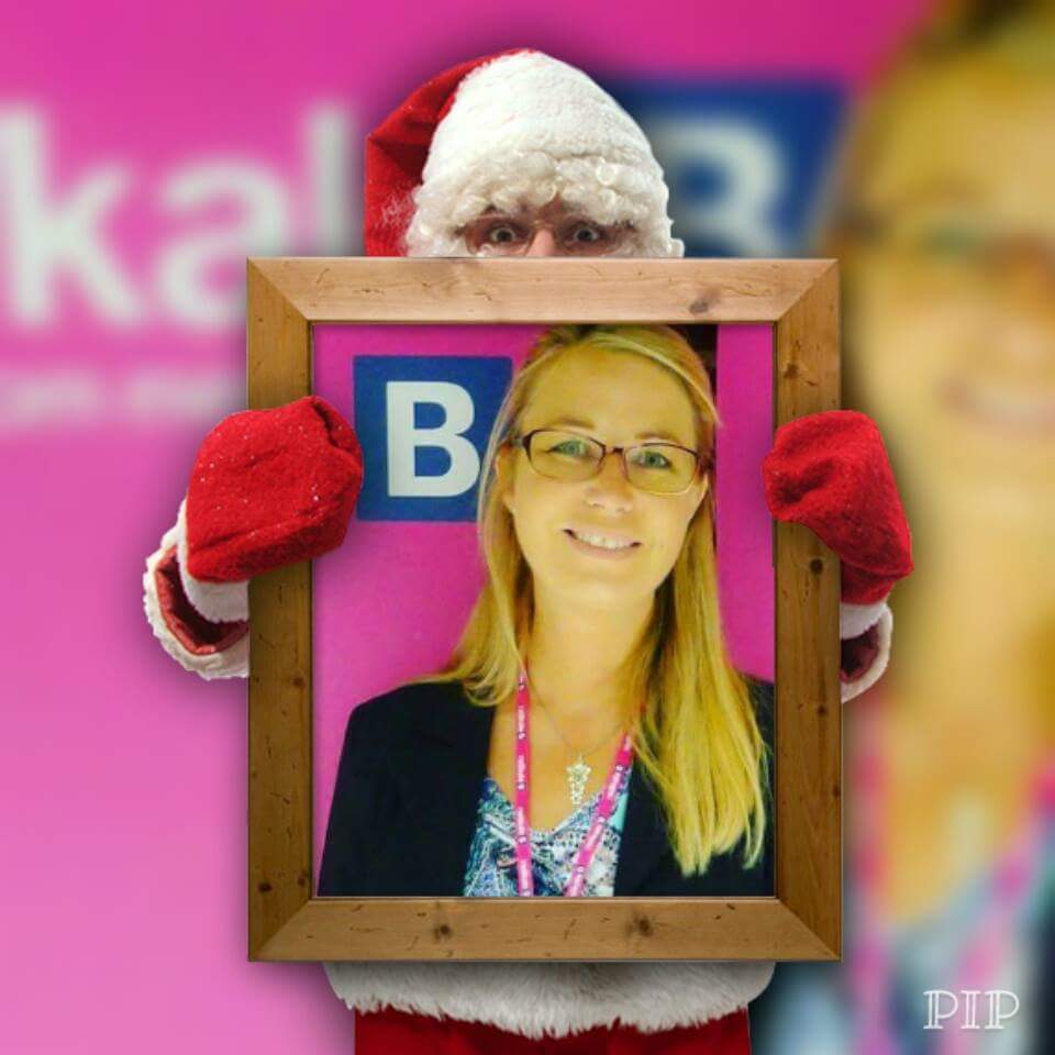 FeldNanna's tweet photo. Tænk hvis DF ligestillede dyrevelfærd med menneskerettighederne! #dkpol Både #khmodt #ledige og #nydanskere vil få et lykkebringende nytår💖 https://t.co/sO9iW7mEBf