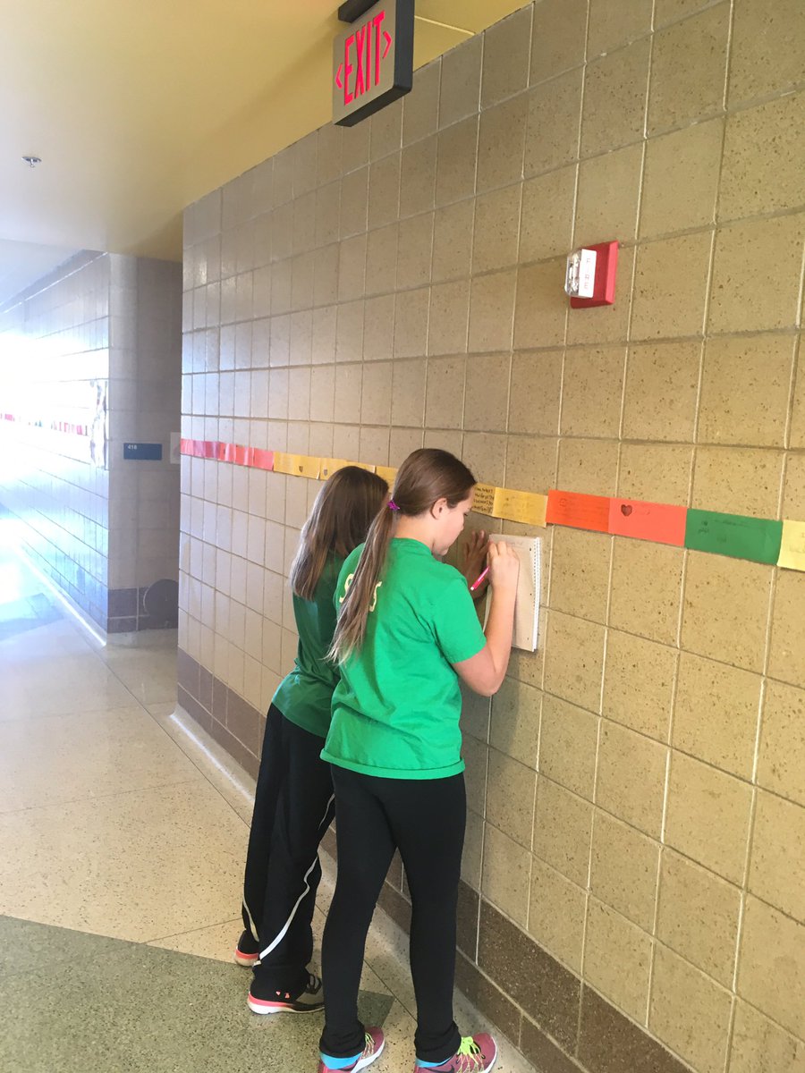 MsBina's tweet photo. First day of geometry. #geohunt https://t.co/CY26a7U4NG