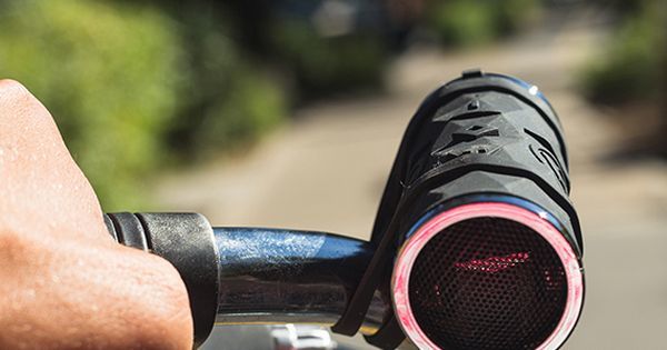 <a href="/OutdoorTech/">OutdoorTech</a> brings you the Buckshot 2.0. Bringing you huge sound from an ultra-portable, … ift.tt/2gFWGq3