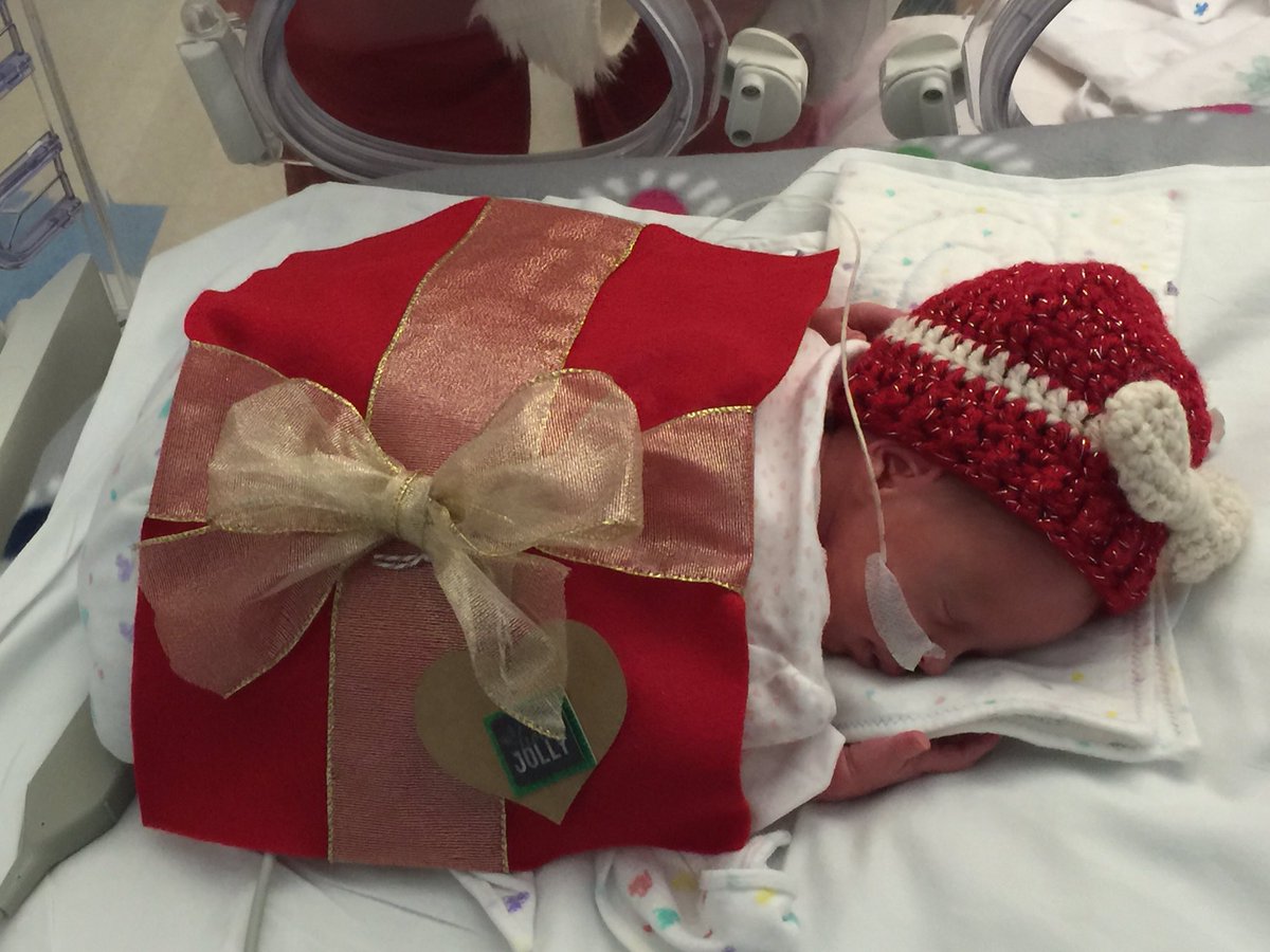 A unique  photo session for babies in NICU at Saint Luke's  and a special gift to parents <a href="/kmbc/">KMBC</a> <a href="/saintlukeskc/">Saint Luke's</a> <a href="/MarchofDimes/">March of Dimes</a>