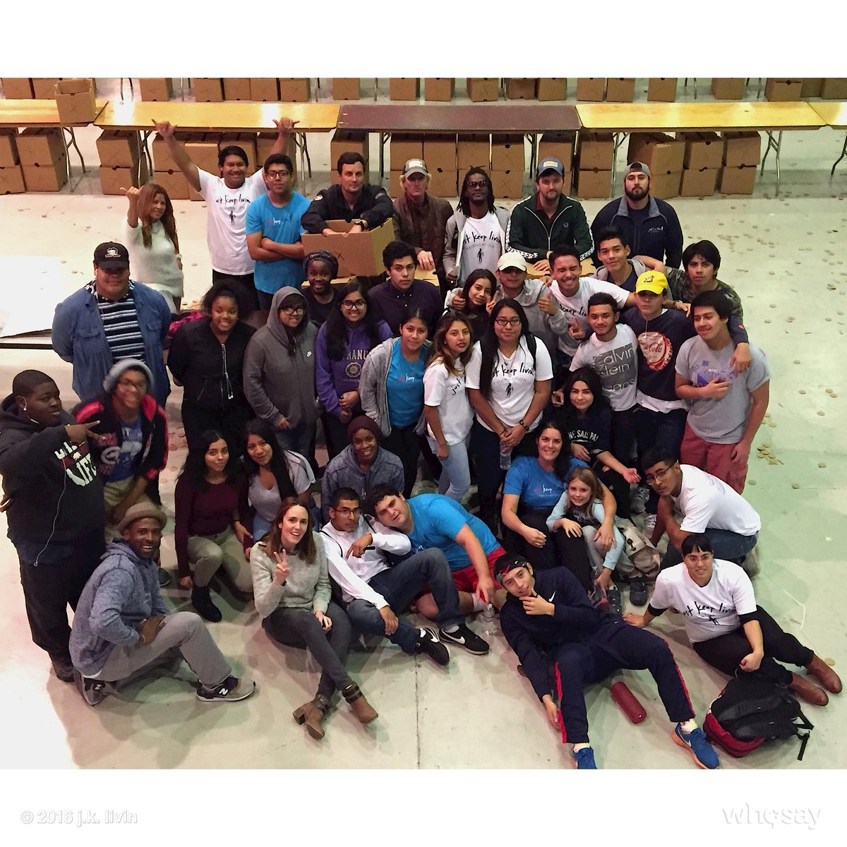 jklivinFNDN's tweet photo. #ThursdayThanks to everyone who came out to help us pack holiday food boxes for needy families with #OneVoiceLA! https://t.co/jpSad679N3