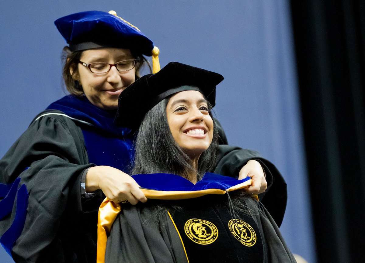 jrodriguezNR's tweet photo. 1757 graduates at UNCG Commencement https://t.co/wzXSAdD4TJ @NewsandRecord @UNCG #uncggrad #uncg16 https://t.co/cOglb2CzWi