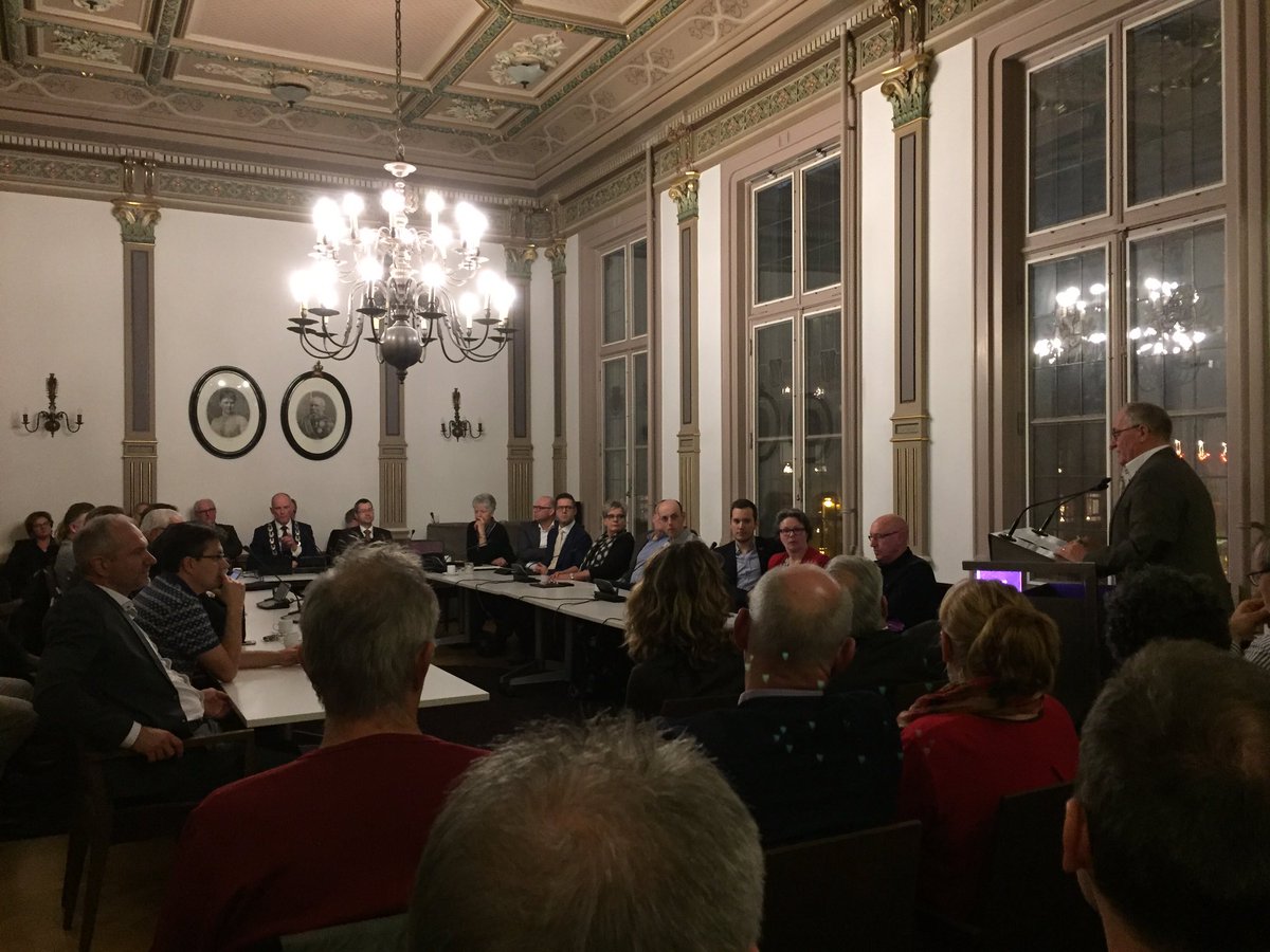 Laatste raadsvergadering van de gemeente Veghel in het oude raadhuis aan de Markt <a href="/gemVeghel/">Gemeente Veghel</a>