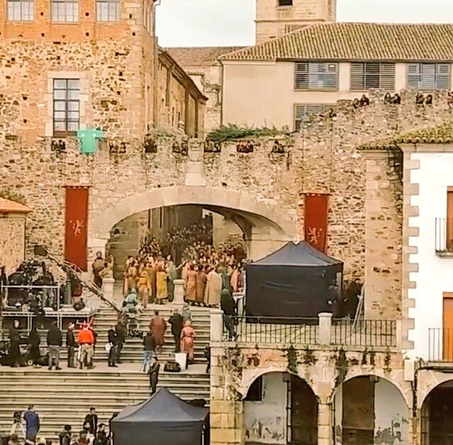 MakaVet's tweet photo. Último día de #JuegodeTronos en Cáceres, ¿Será a la vez Antigua y Desembarco del Rey?😁 #GameofThrones #Caceres https://t.co/ZeYTNJ0WMF