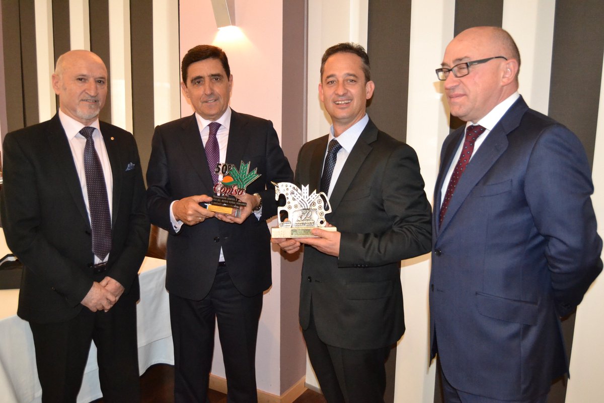 COPISO homenajea a Caja Rural de Soria. <a href="/Caja_Rural/">Caja Rural de Soria</a> <a href="/dipsoria/">Diputación de Soria</a> <a href="/noticiasdesoria/">Noticias de Soria</a> <a href="/CajaRuralReg/">Caja Rural Regional</a> elmirondesoria.es/provincia/prov…