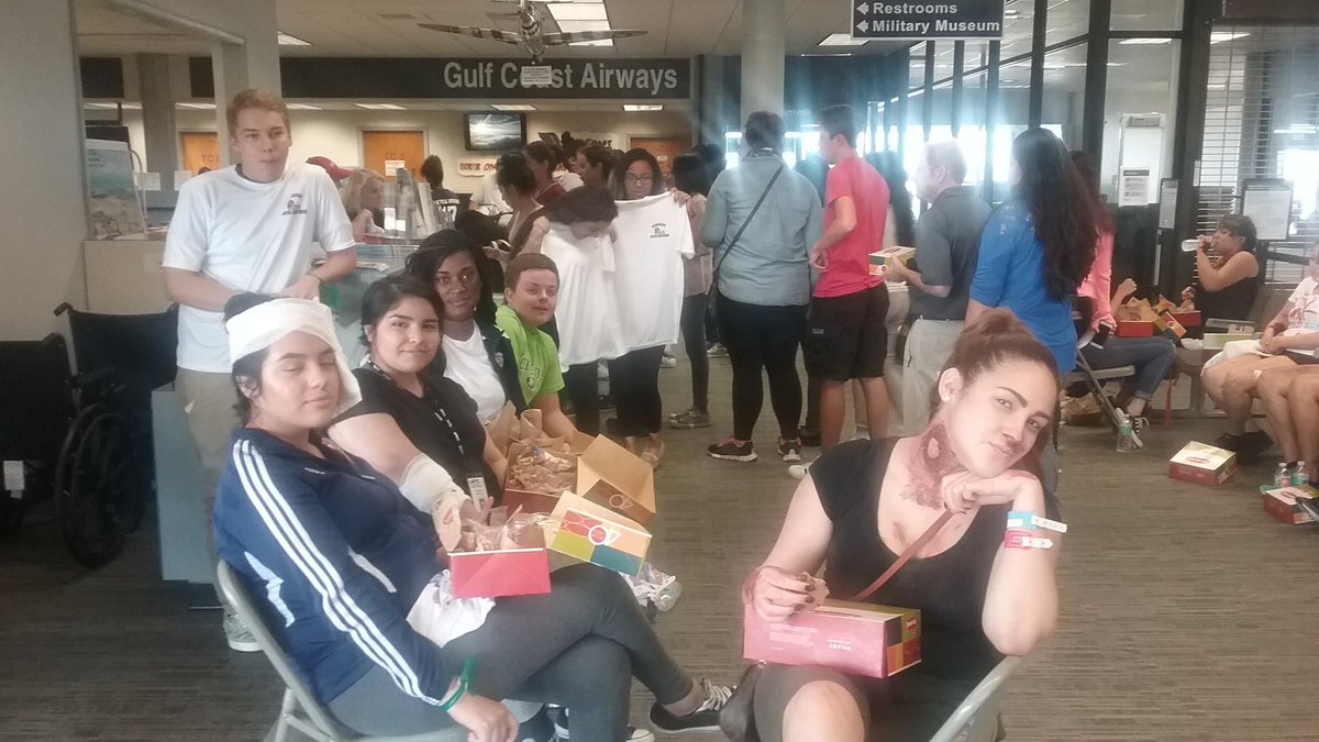 riverc3LWTC's tweet photo. .@LWTechCollege Pharmacy tech students having fun at Naples airport for drill @LWTCcolemama @LWTCBECKED1 @mitchl3lwtc https://t.co/JHLPPAq0iS