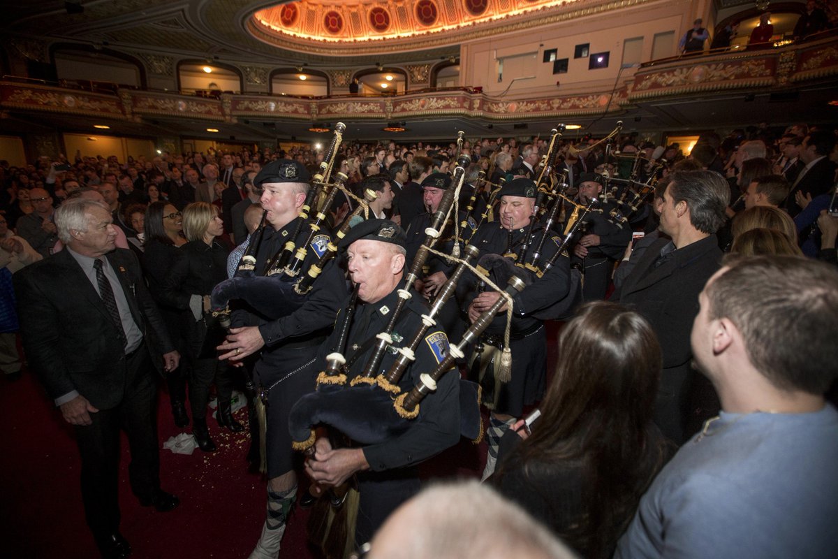 Patriots Day On Twitter The Incredible Cast And Crew At The Special Boston Red Carpet Screening Of Patriotsdaymovie At The Wang Theater