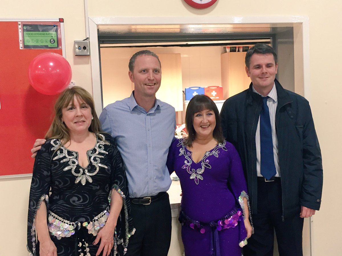 Carol_PCP's tweet image. Lovely day, first helping out with Health Buddy Xmas lunch...@PioneeringCare @cornforthhouse @bishopcollege....