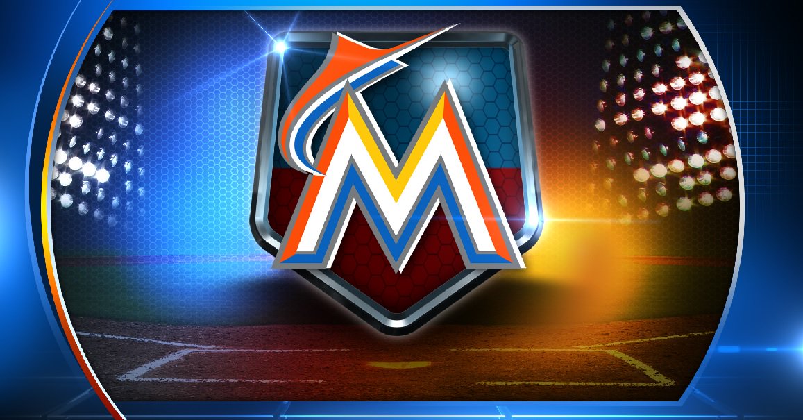 Report: Marlins sign relief pitcher Junichi Tazawa bit.ly/2hqt8Rh https://t.co/HHgKnASMDC