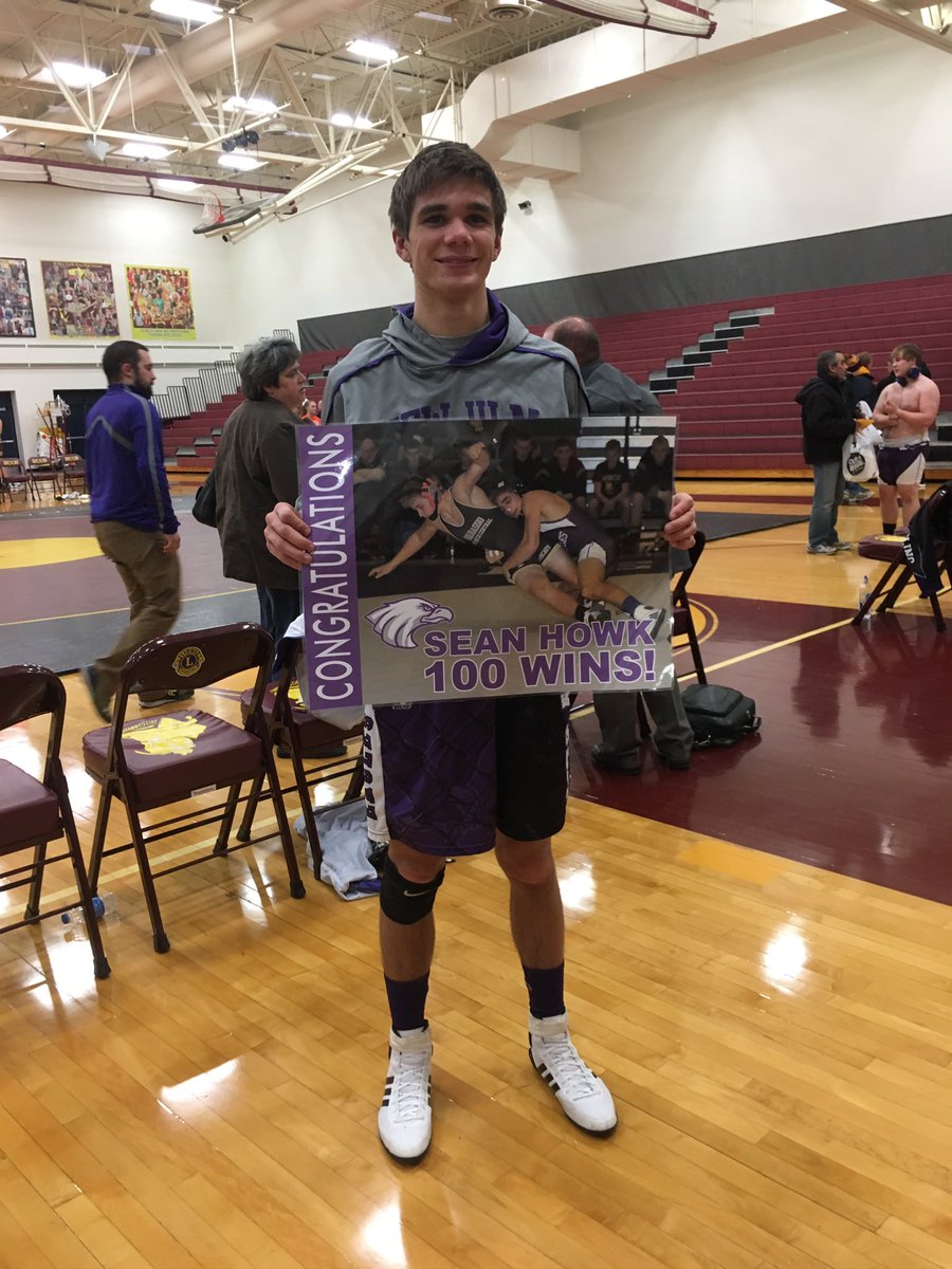 NewUlmWrestling's tweet image. Congrats Sean Howk on receiving his 100th win tonight in BEA!!