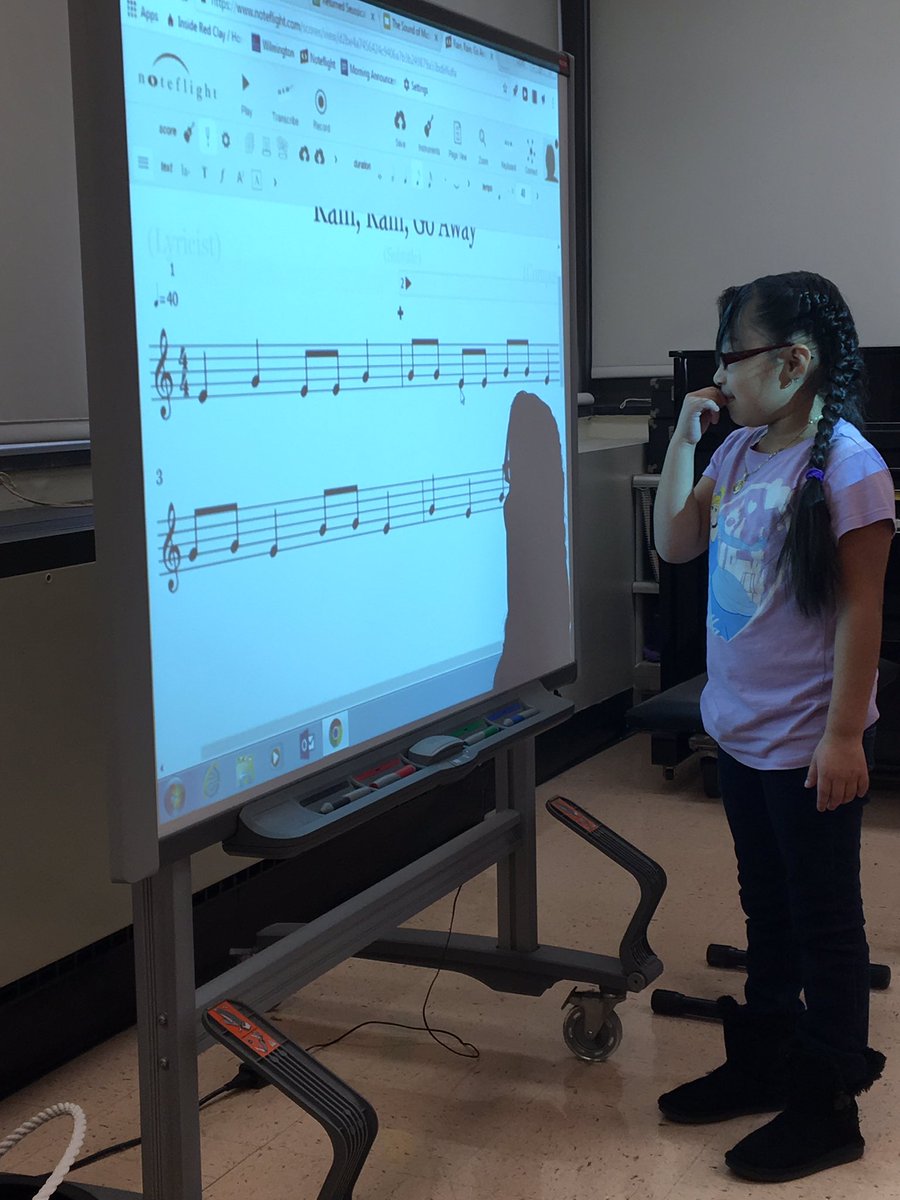 MusicMote's tweet photo. Second graders use @noteflight to switch up a familiar melody! #12daysoftweeting #mued #technology https://t.co/hfsQIgBvx7