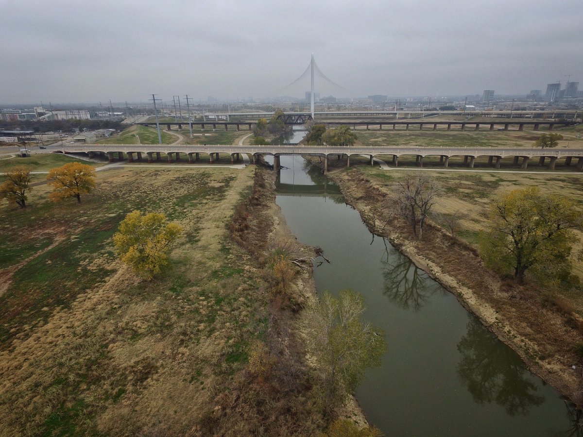 pdward85's tweet image. Beautiful day over the #trinityriver #dallastx @dallasnews @RobertWilonsky @NBCDFW @NBCNightlyNews @trinitygroves @MeredithNBC5 @mcuban