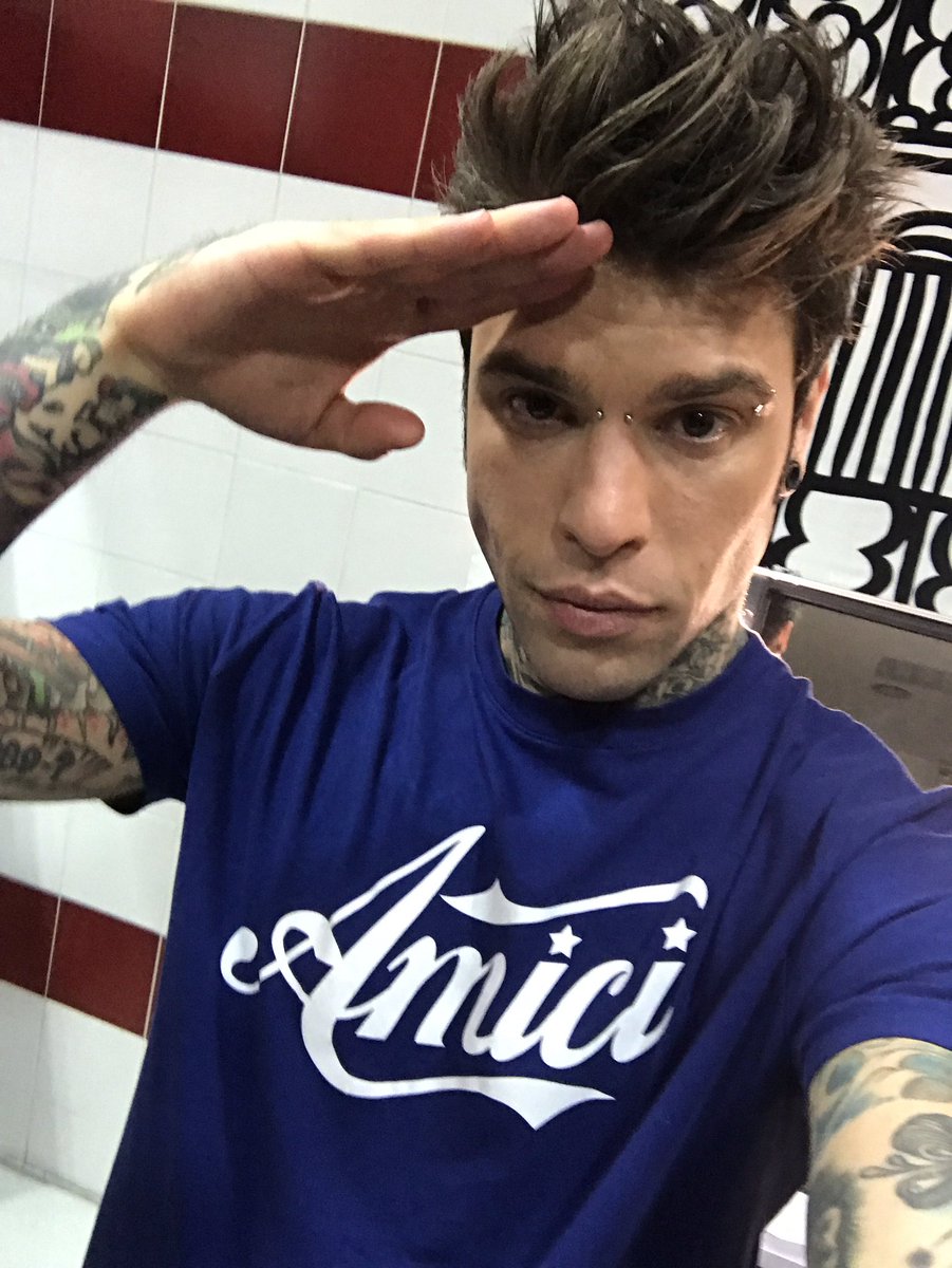 Fedez tweet picture
