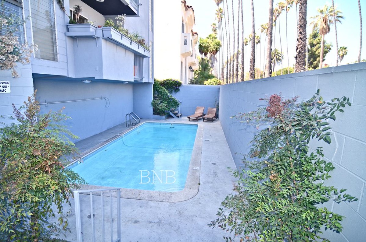 2 Bed 2 Bath $3600 - 4th St &amp; Washington- #santamonica #aptforrent #3rdstpromenade #prelease #pool 
call to view 310 871 0116  Avail 1/5/17