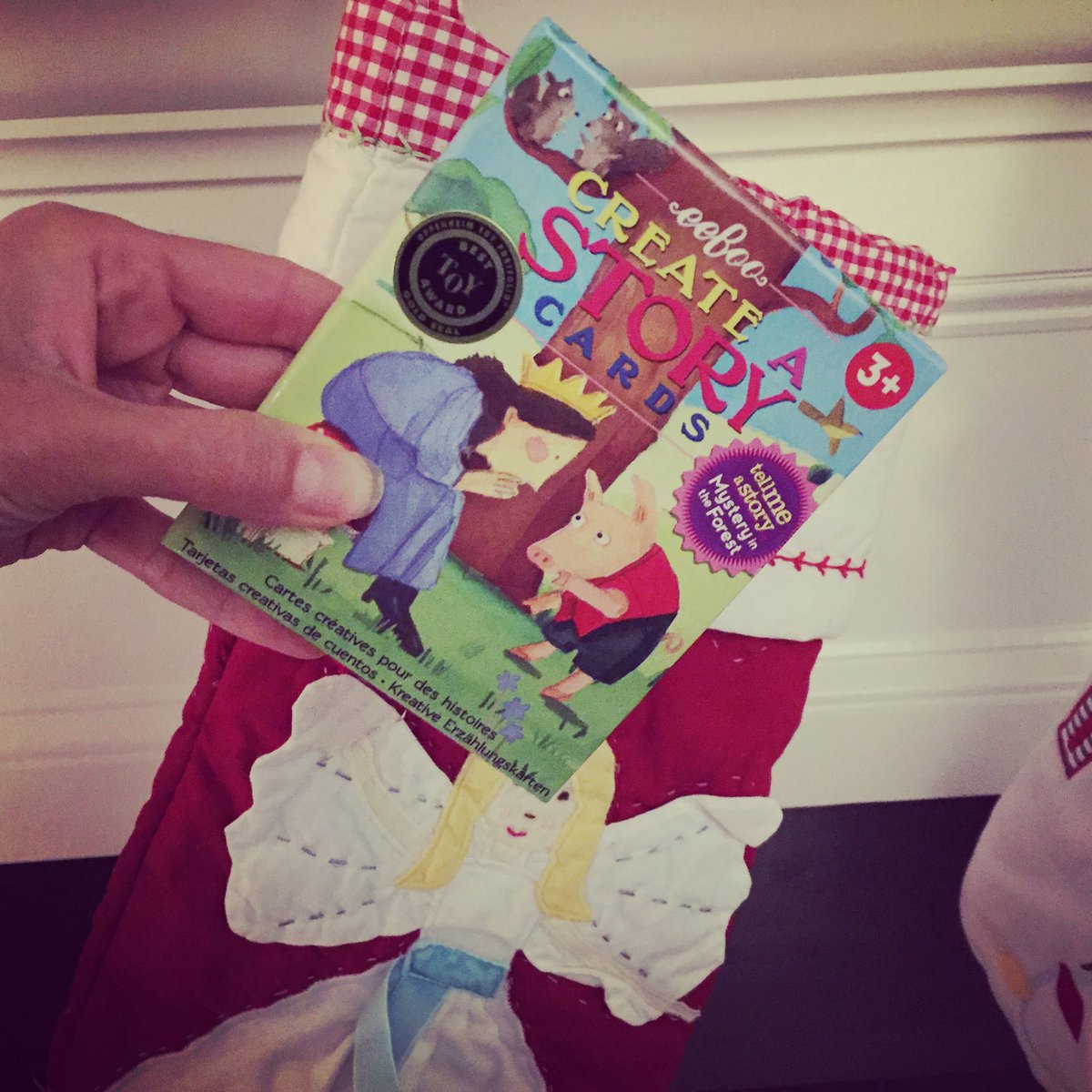 barefootwithd's tweet image. Can't wait to put the #CreateAStory Cards in her #stocking! 🎄
#christmasgift #inspireimagination #barefootbooks