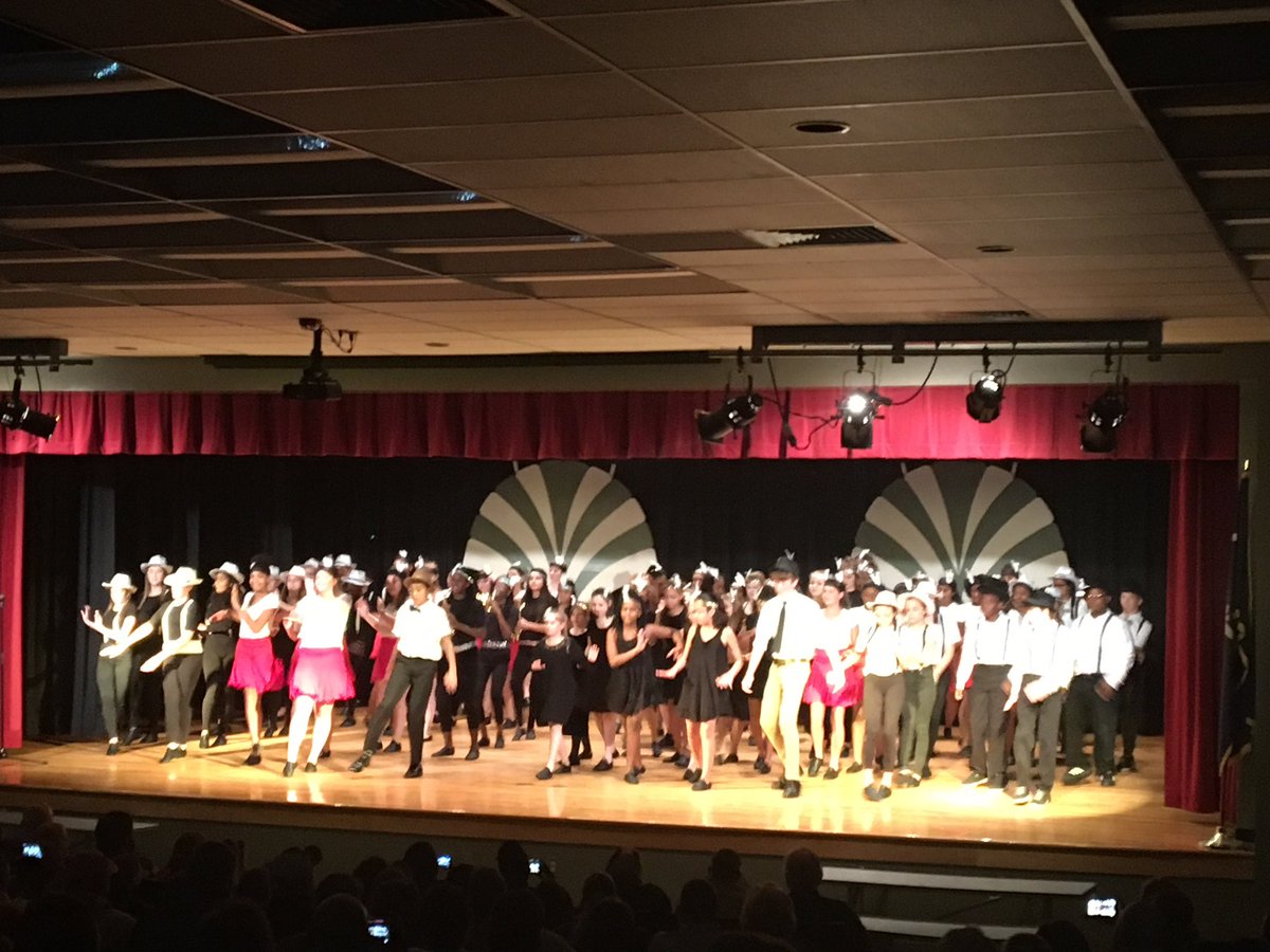 The WKMS dancers perform.